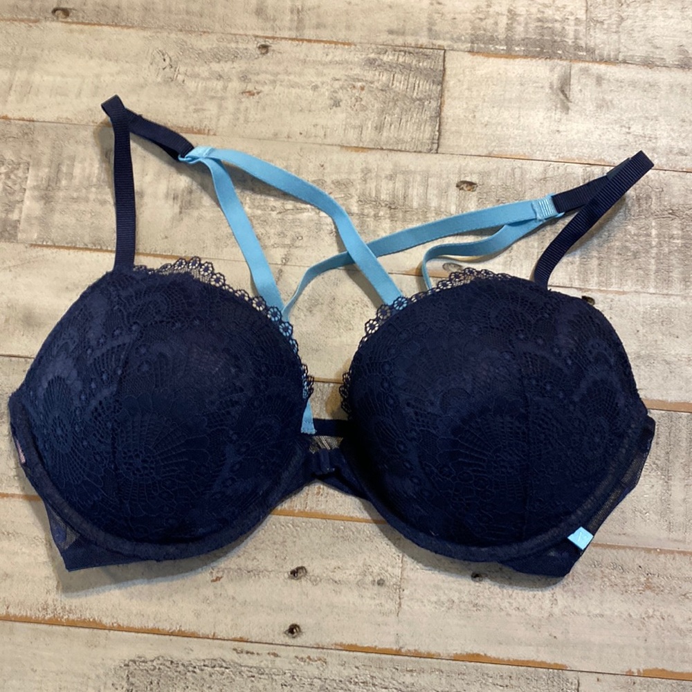 Victoria’s Secret bra